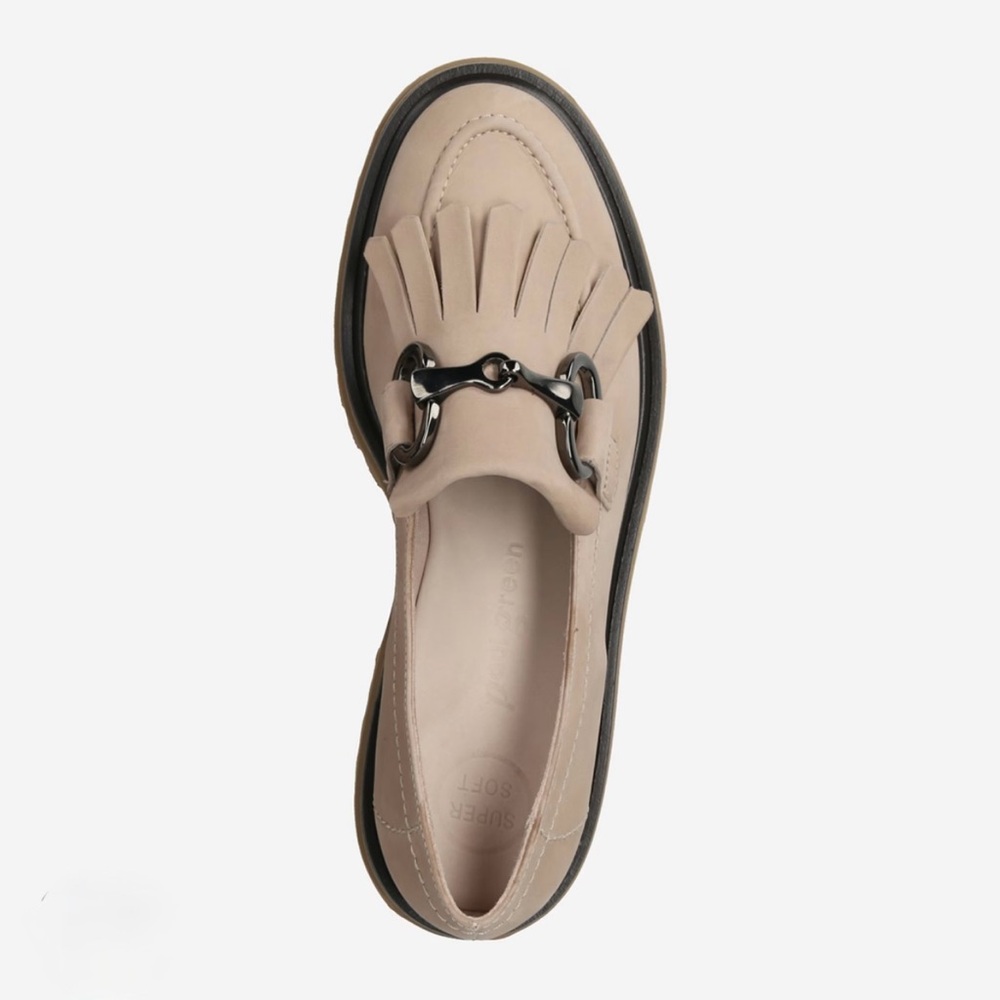 Tan nubuck leather loafers. Leather. US 7.5 Brand new.